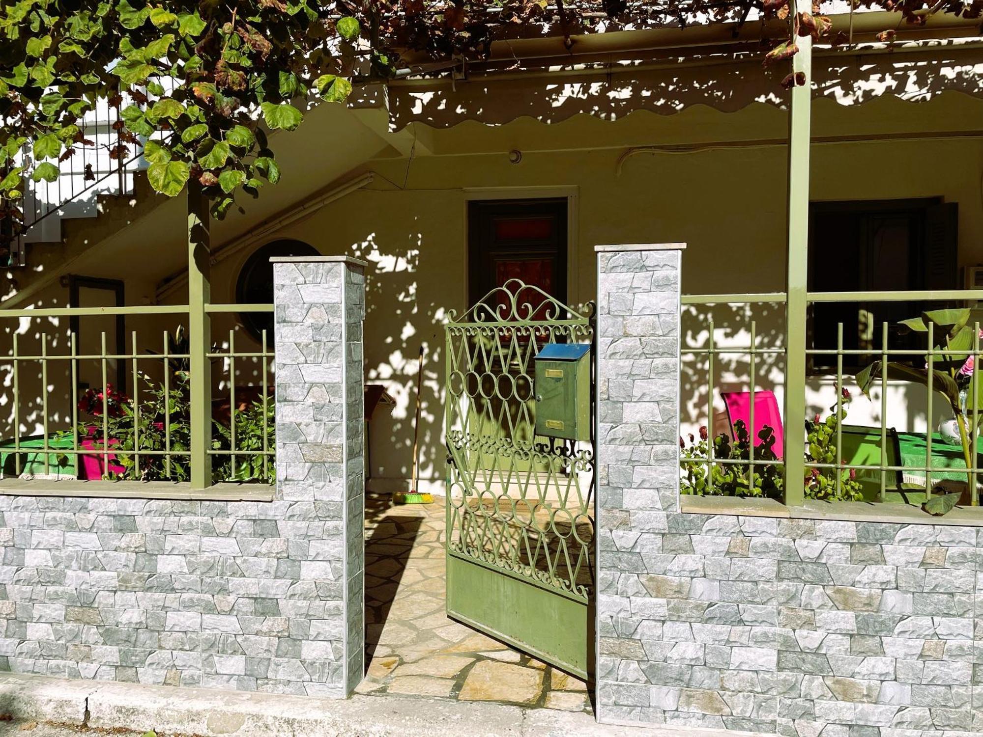 Villa Simotas 4 Four Poros  Extérieur photo
